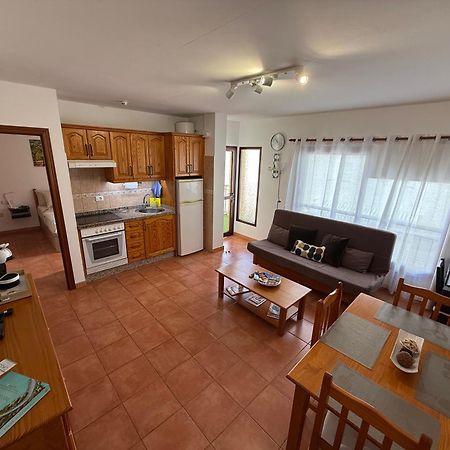 Apartamento Brisas Del Sur - Oasis Tenerife Sur ปลายา เด ซานฮวน ภายนอก รูปภาพ