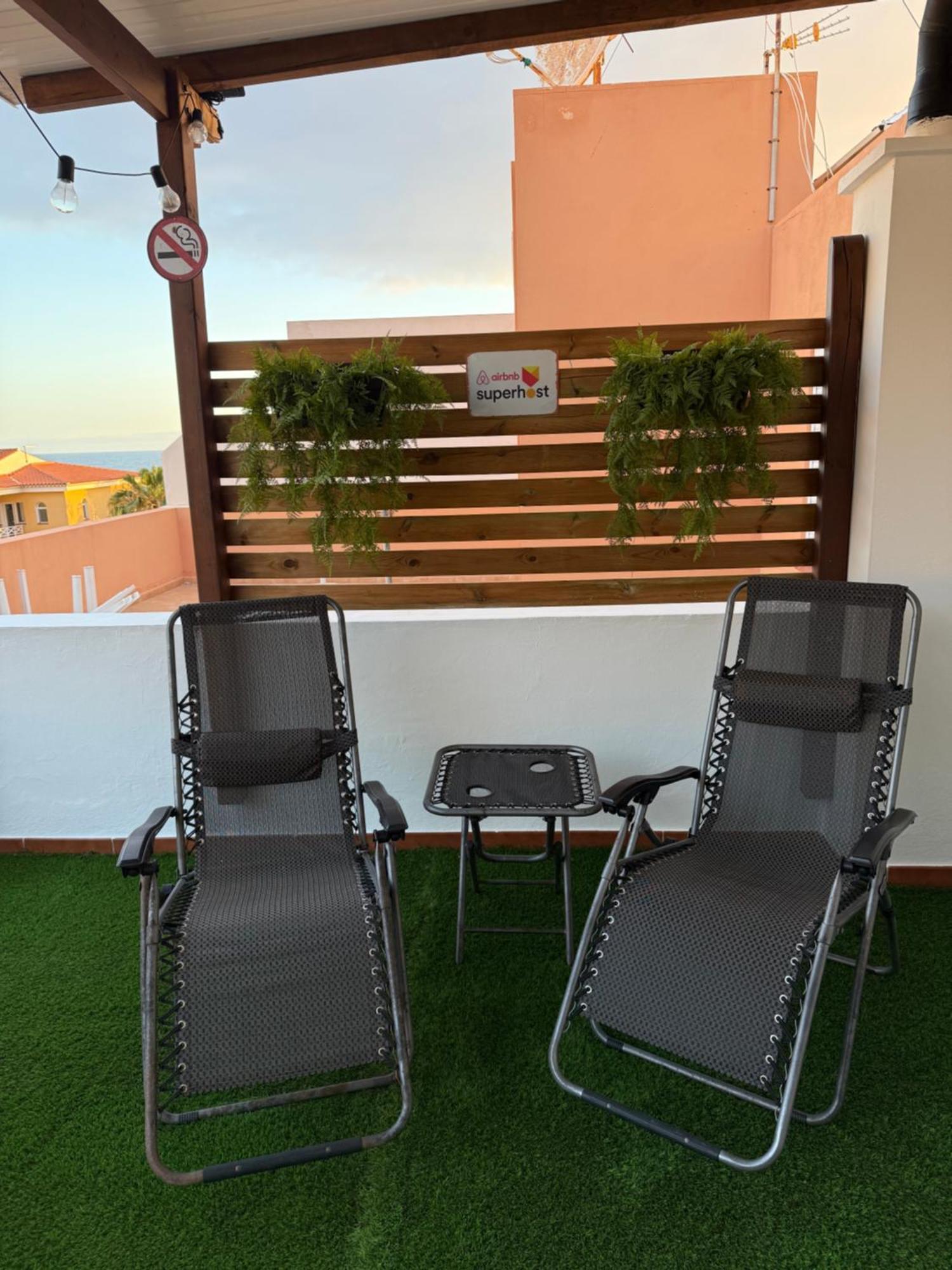 Apartamento Brisas Del Sur - Oasis Tenerife Sur ปลายา เด ซานฮวน ภายนอก รูปภาพ