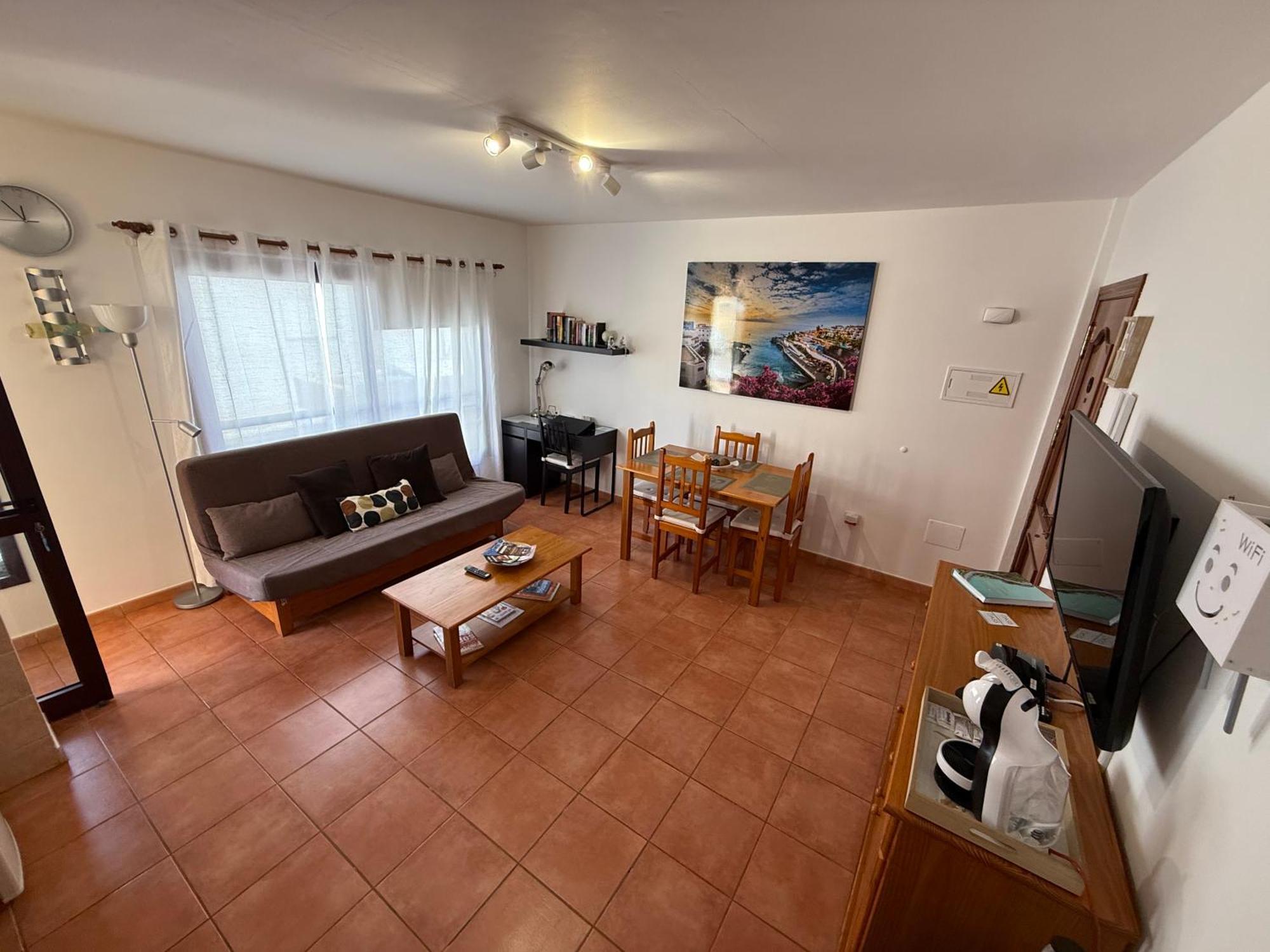 Apartamento Brisas Del Sur - Oasis Tenerife Sur ปลายา เด ซานฮวน ภายนอก รูปภาพ